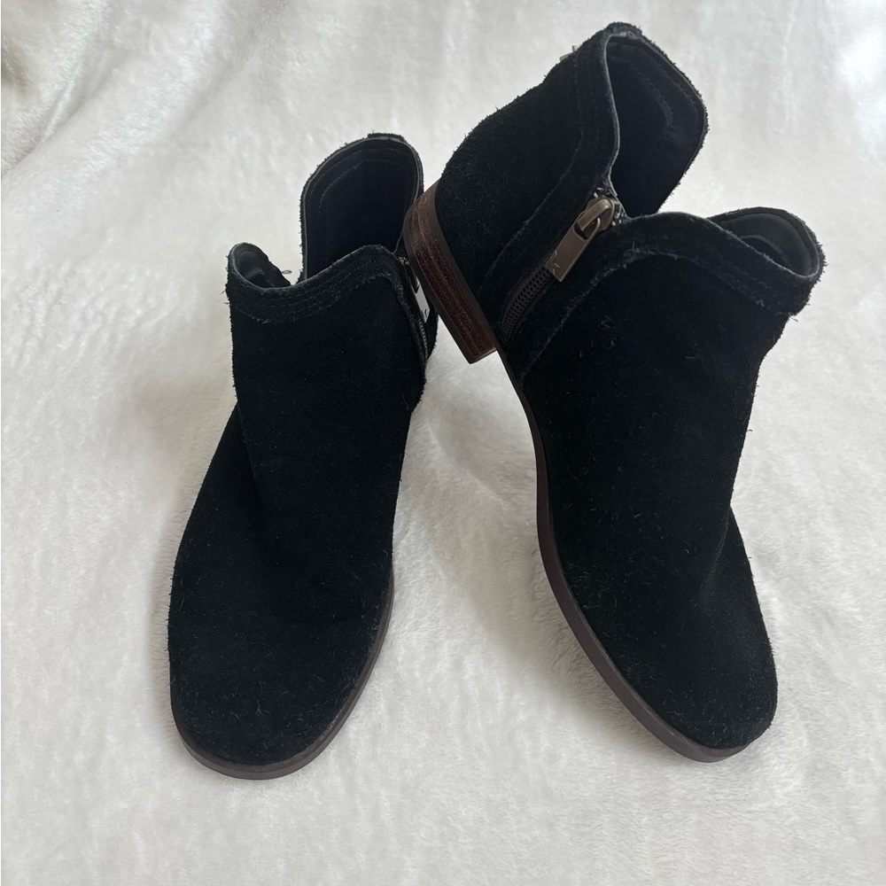 Ugg/ Koolaburra  Black Suede Ankle Boots